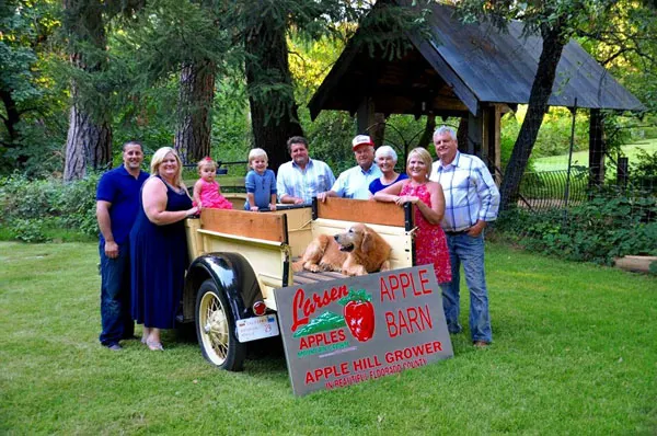 Larsen Apple Barn & Bakeshop