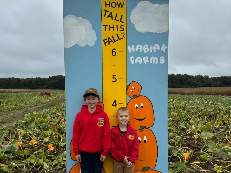 Habiak Farms