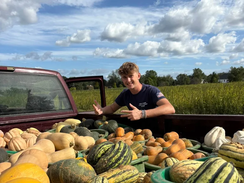 Pops Farm Market