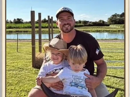 The Red Barn Farm photo